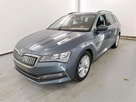 SKODA SUPERB voor leasing op ALD Carmarket