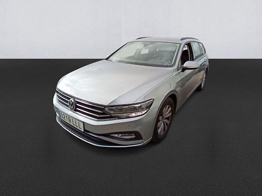 VOLKSWAGEN PASSAT en alquiler y venta en Ayvens