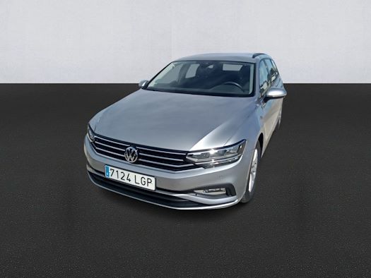 VOLKSWAGEN PASSAT en alquiler y venta en Ayvens