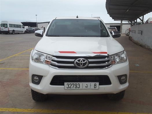 TOYOTA HILUX pour vente de véhicules d'occasion sur Ayvens