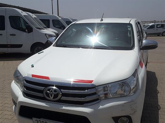 TOYOTA HILUX pour vente de véhicules d'occasion sur Ayvens