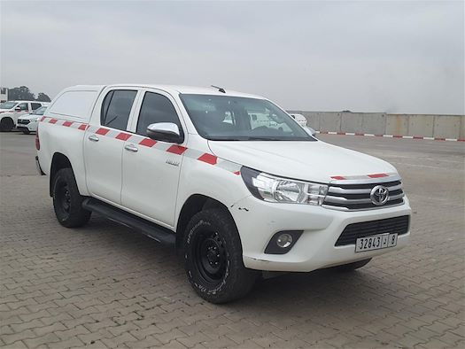 TOYOTA HILUX pour vente de véhicules d'occasion sur Ayvens