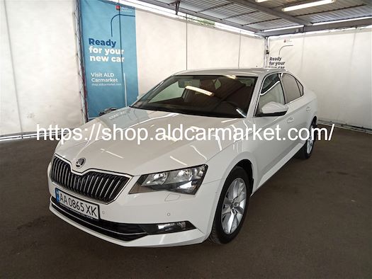 SKODA SUPERB продається на Ayvens