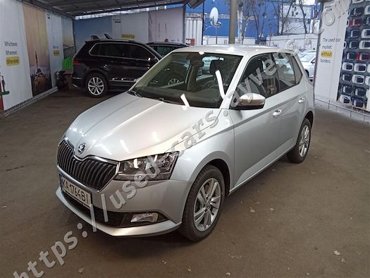 SKODA FABIA продається на Ayvens