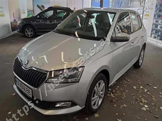 SKODA FABIA продається на Ayvens